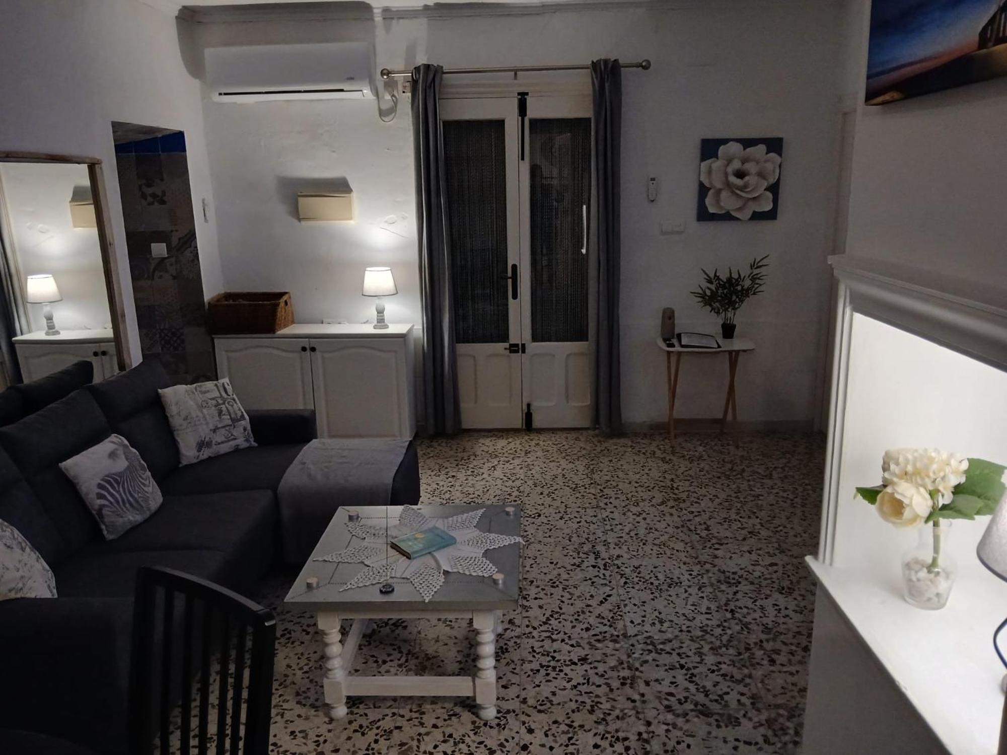 The Beach Hut With Lazy Spa Adra Ngoại thất bức ảnh